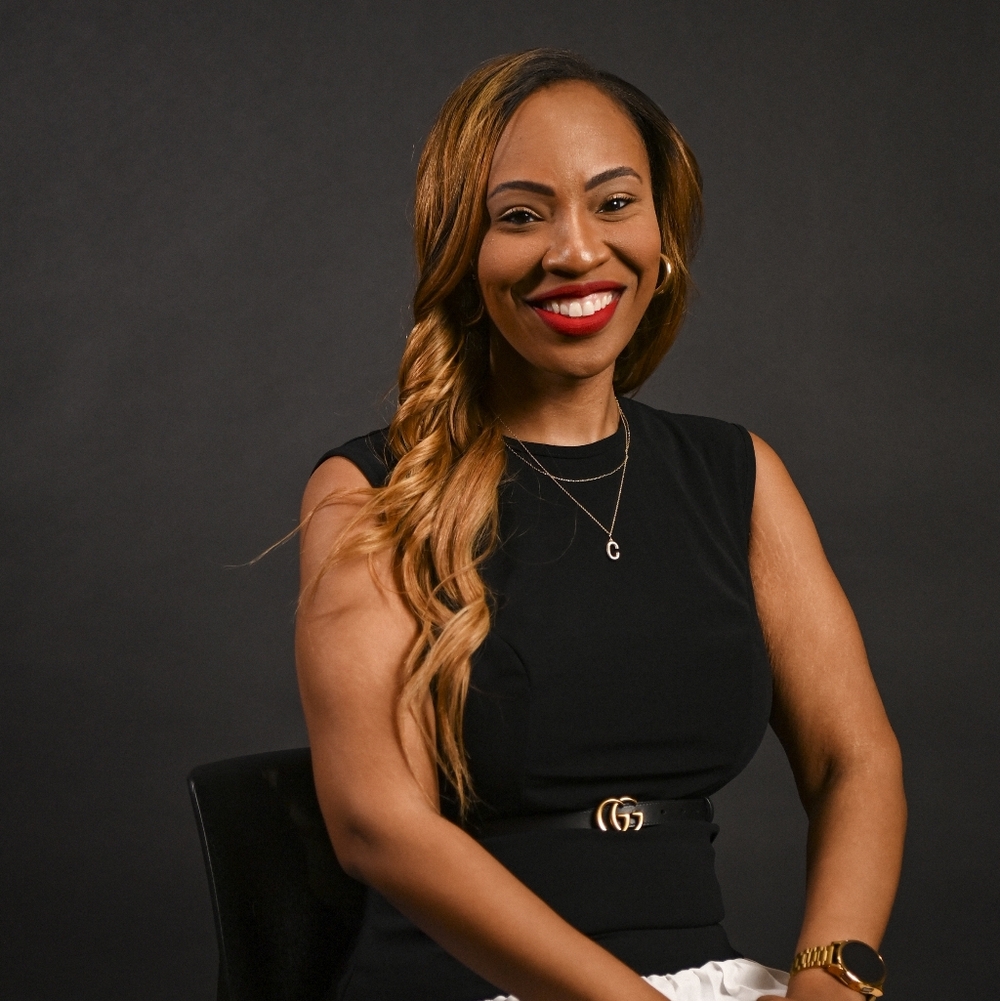Meet your Posher, Latisha